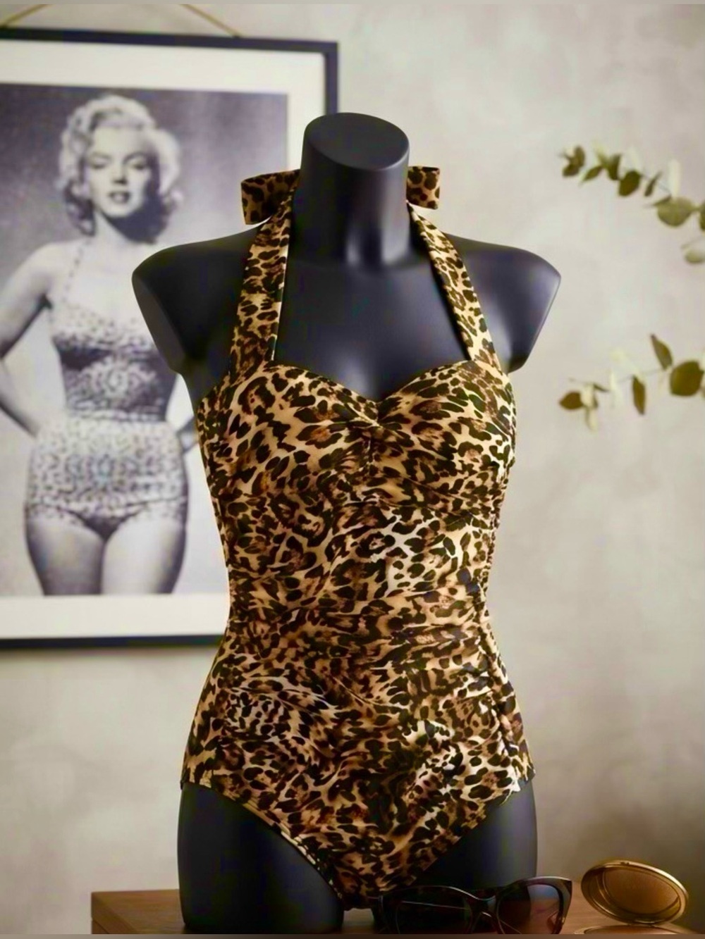 🔥Calvin Klein Leopard Print Halter One-Piece Swimsuit Size 8🤎